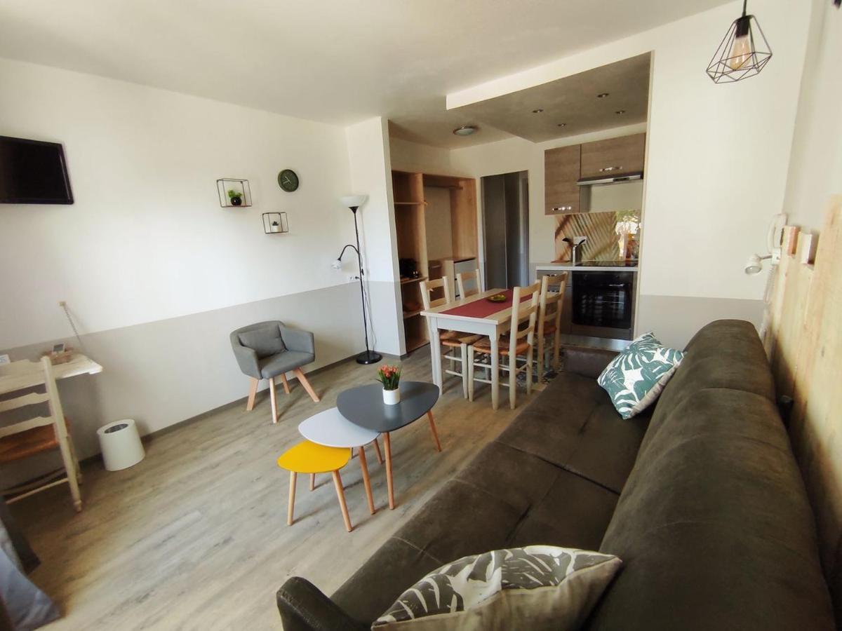 Logis Le Nid Du Pont De Gau Lejlighedshotel Saintes-Maries-de-la-Mer Eksteriør billede