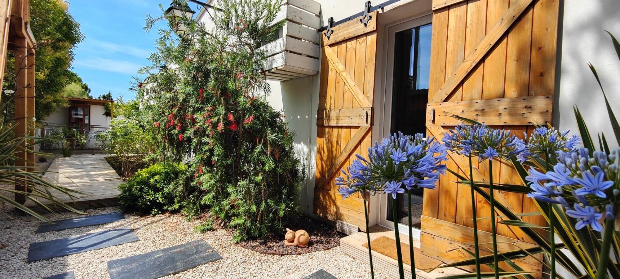 Logis Le Nid Du Pont De Gau Lejlighedshotel Saintes-Maries-de-la-Mer Eksteriør billede