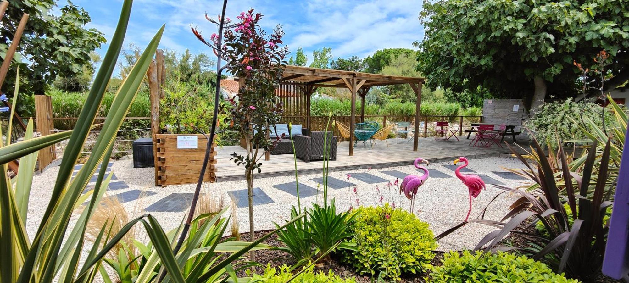 Logis Le Nid Du Pont De Gau Lejlighedshotel Saintes-Maries-de-la-Mer Eksteriør billede