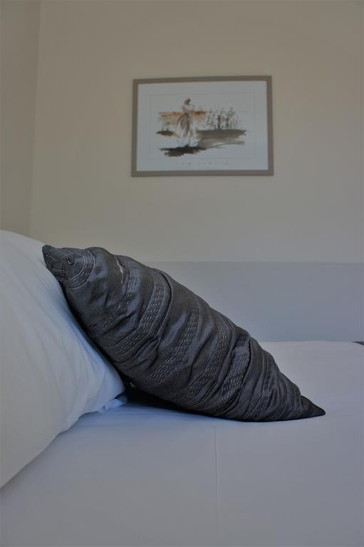 Logis Le Nid Du Pont De Gau Lejlighedshotel Saintes-Maries-de-la-Mer Eksteriør billede
